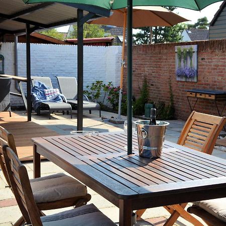 Lovely Holiday Home In Noordwijkerhout Near Lake Luaran gambar